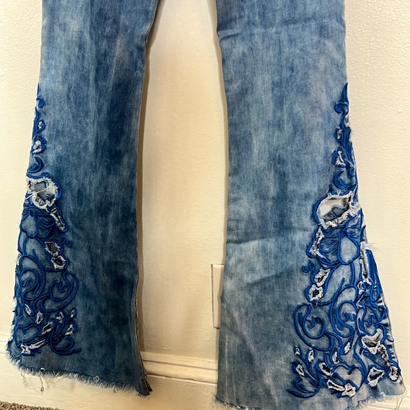Flared jeans - Picture 2 of 5
